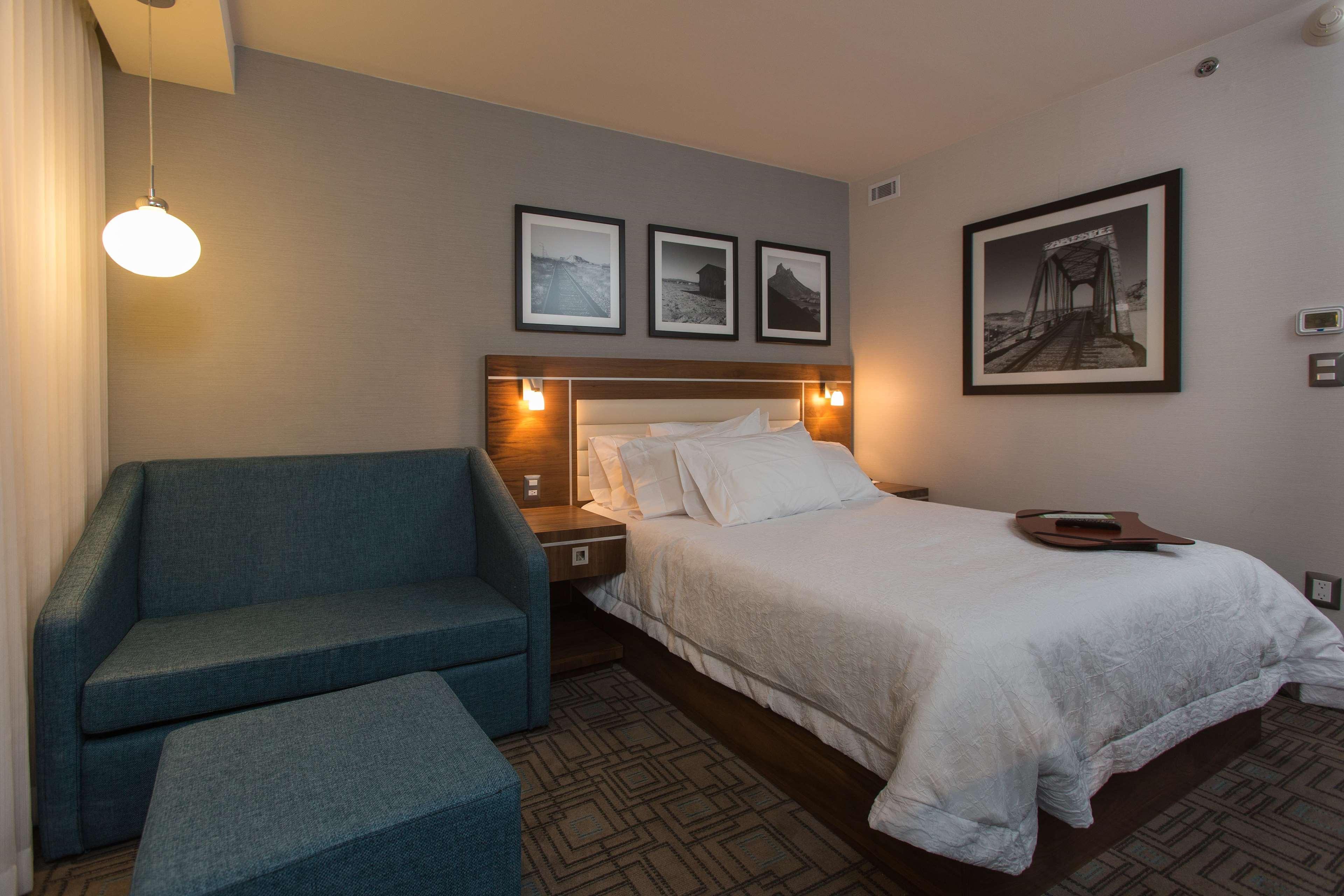 Hampton Inn By Hilton Hermosillo Exterior photo